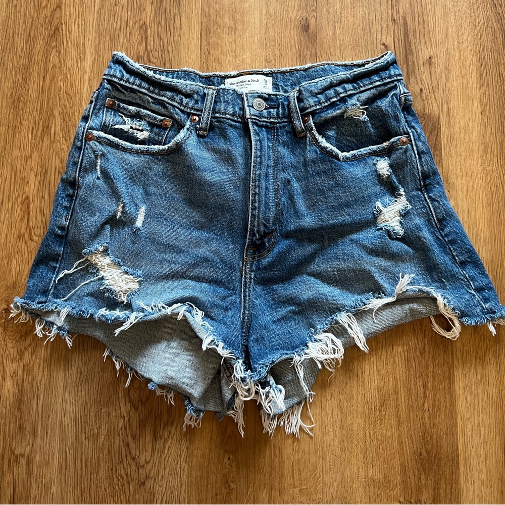 Abercrombie curve love high rise mom size 8/28